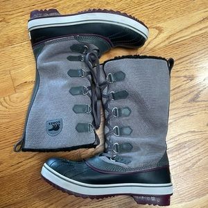Snow boots - Sorel Womens Tivoli NL 1907-052 Size 7.5 Purple and Gray